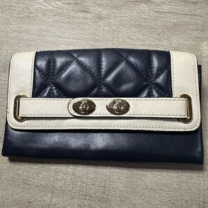 Coach Swagger Wallet